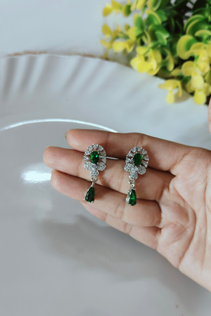 Green Mist Shine Diamond Studs