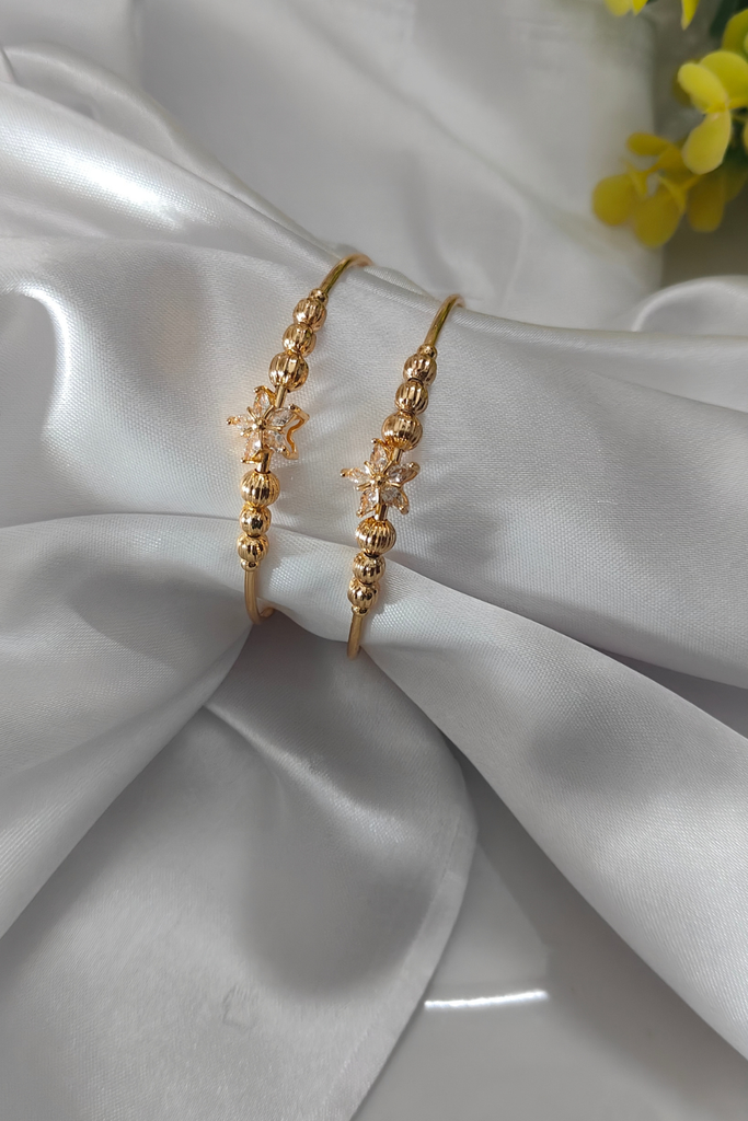 Star Charm Gold Plated Antitarnish Adjustable Bangles