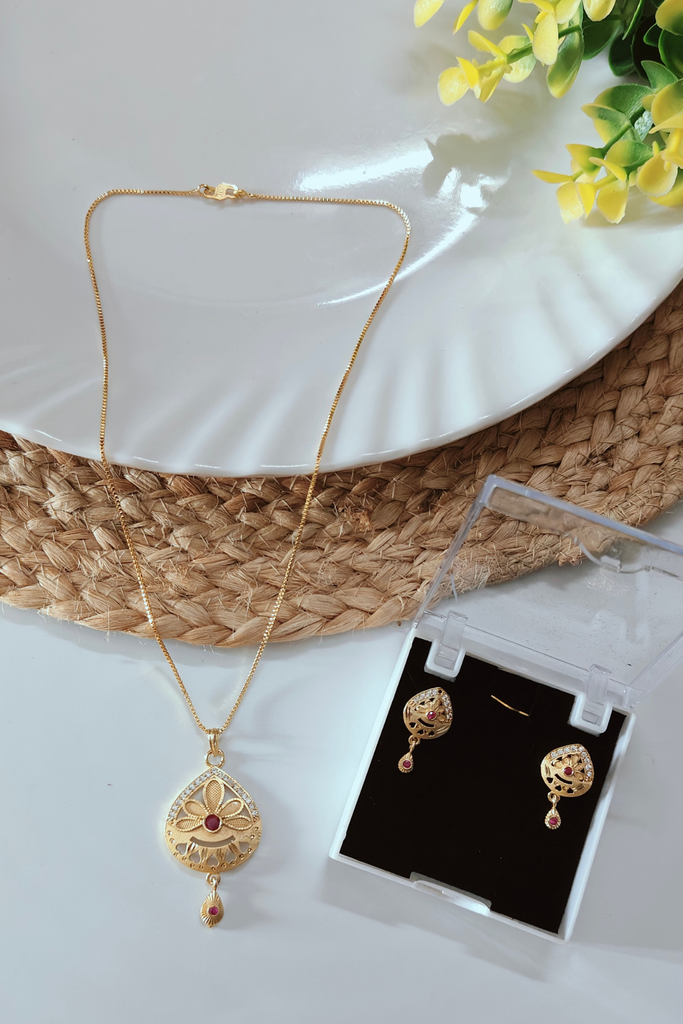Gold Plated Paan Flower Pendant Set with Earrings