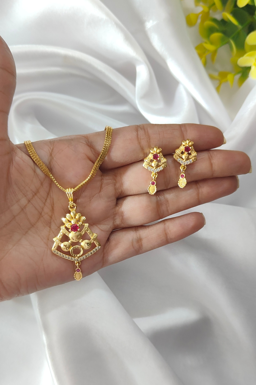 Golden Aura Gold Plated Chain Pendant Set with Earrings
