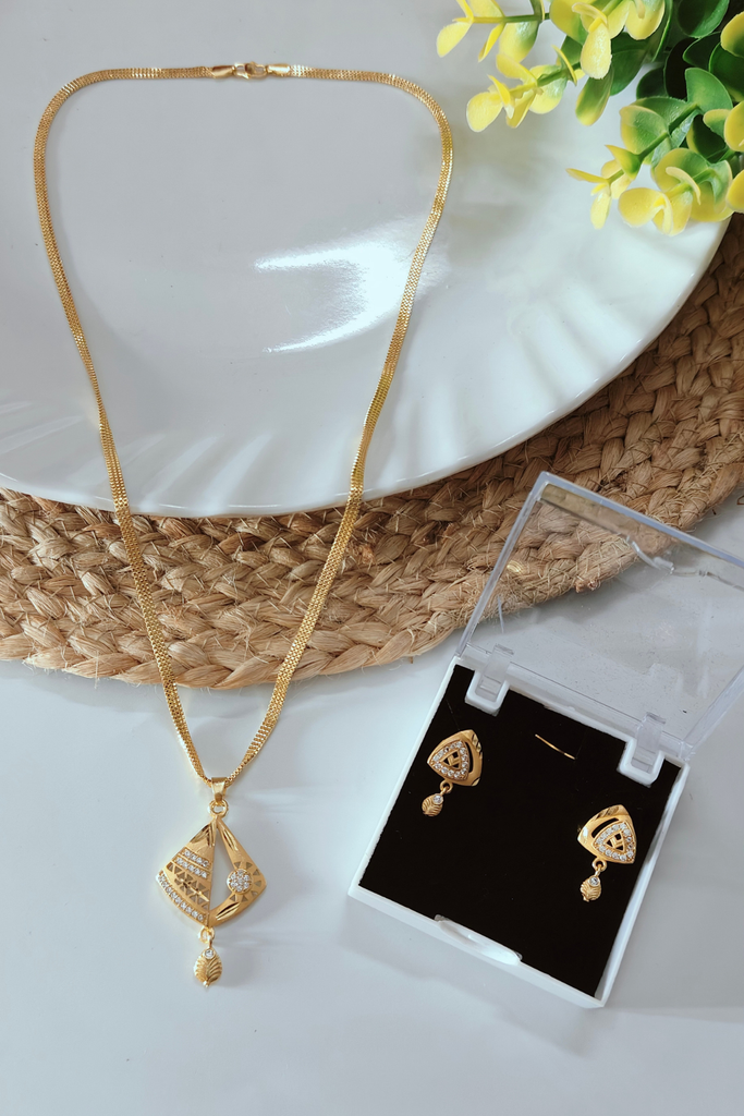 Swarna Sutra Gold Plated Chain Pendant Set with Earrings