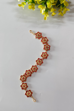 Red Kundan Mathapatti