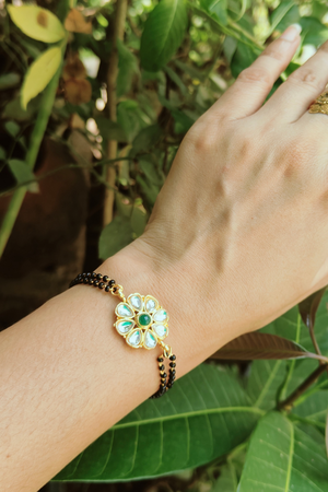 Green Flower kundan Handmangalsutra